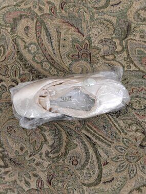 Niklay 3007 Pointe Shoe